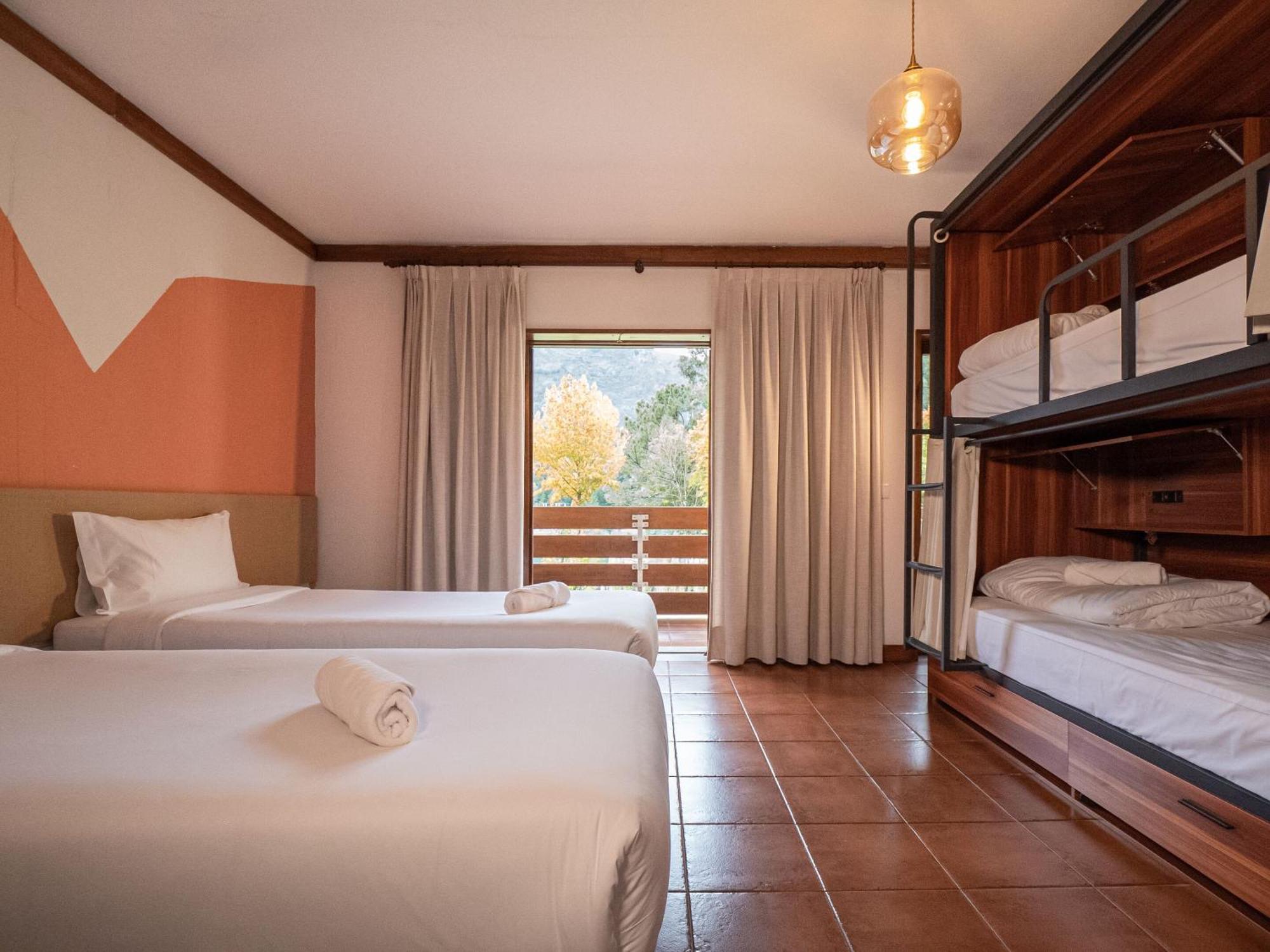 Selina Geres Hotell Terras de Bouro Rum bild